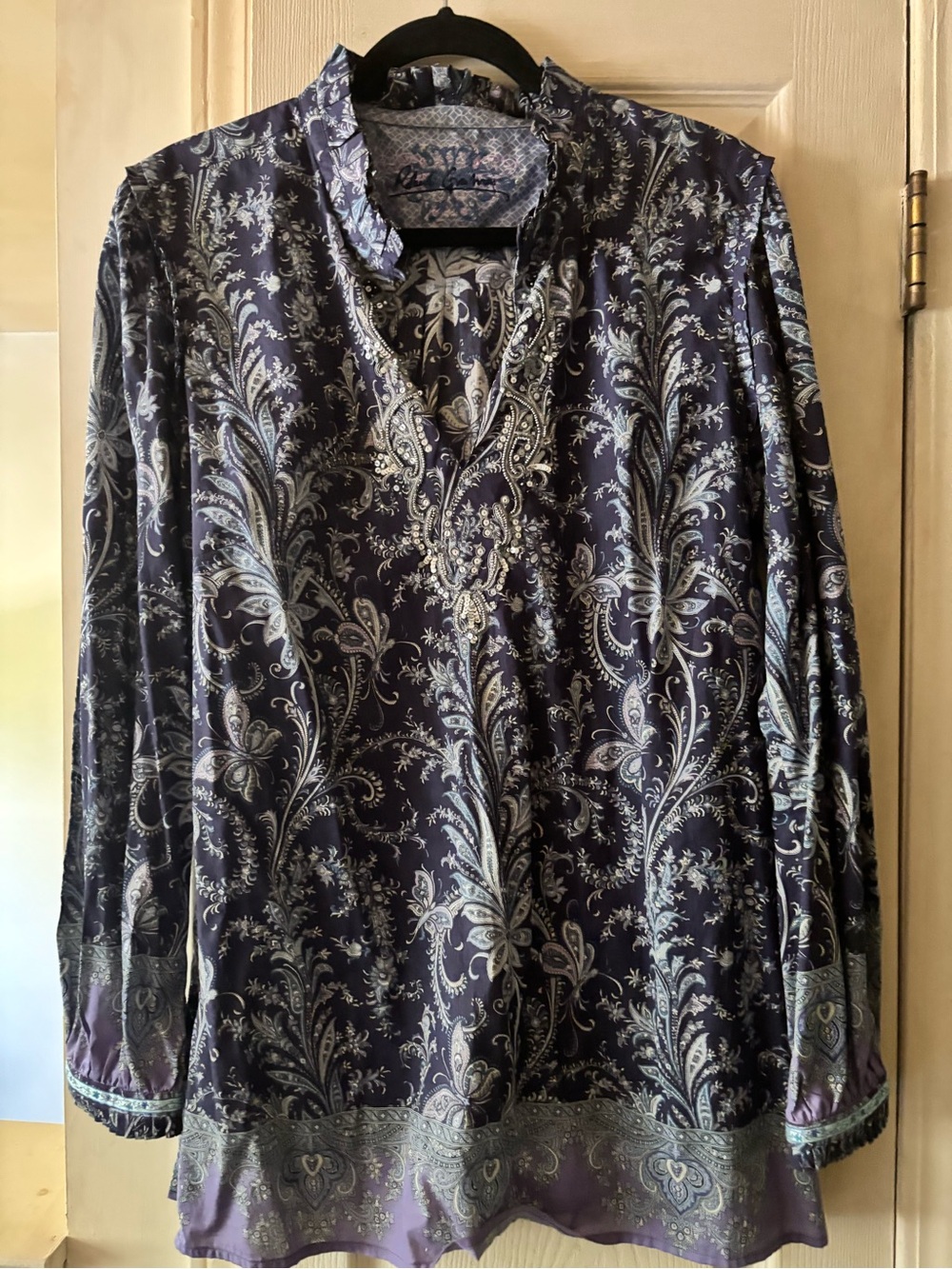 Robert Graham Navy and Blue Paisley Lined Shirt - Picture 1 of 7